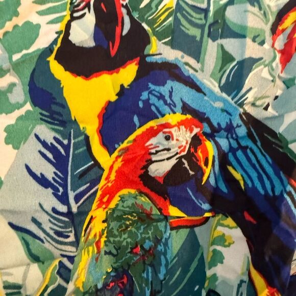 NWT Tropical Parrot Print Men's Swim Shorts - Picture 2 of 3